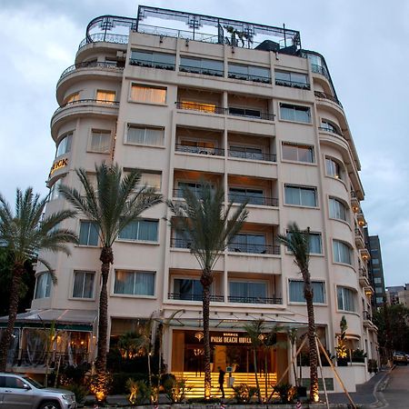 Warwick Palm Beach Hotel Beirut Esterno foto