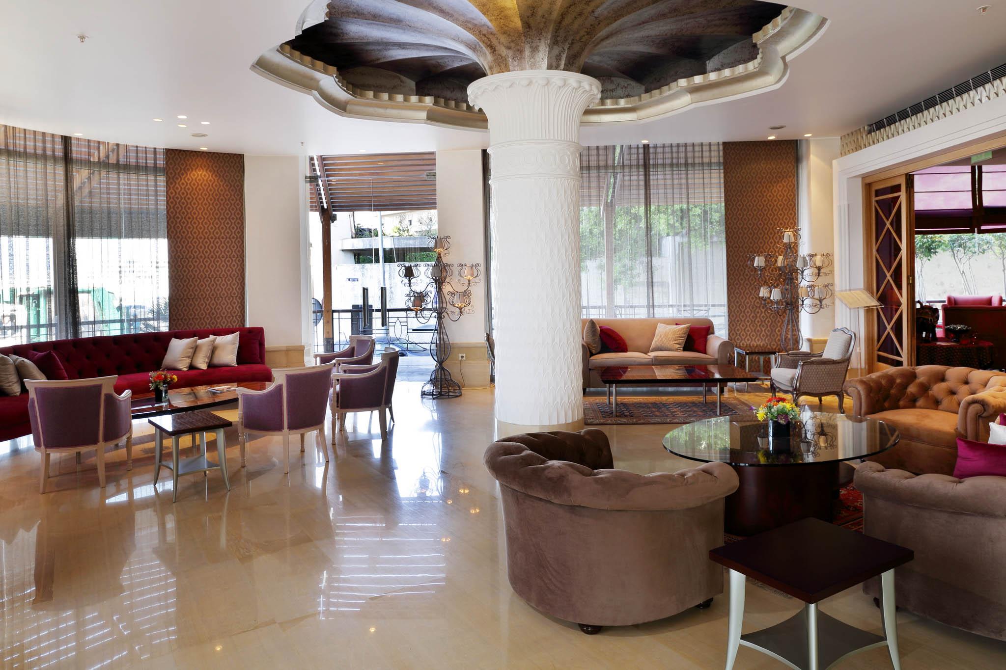Warwick Palm Beach Hotel Beirut Esterno foto